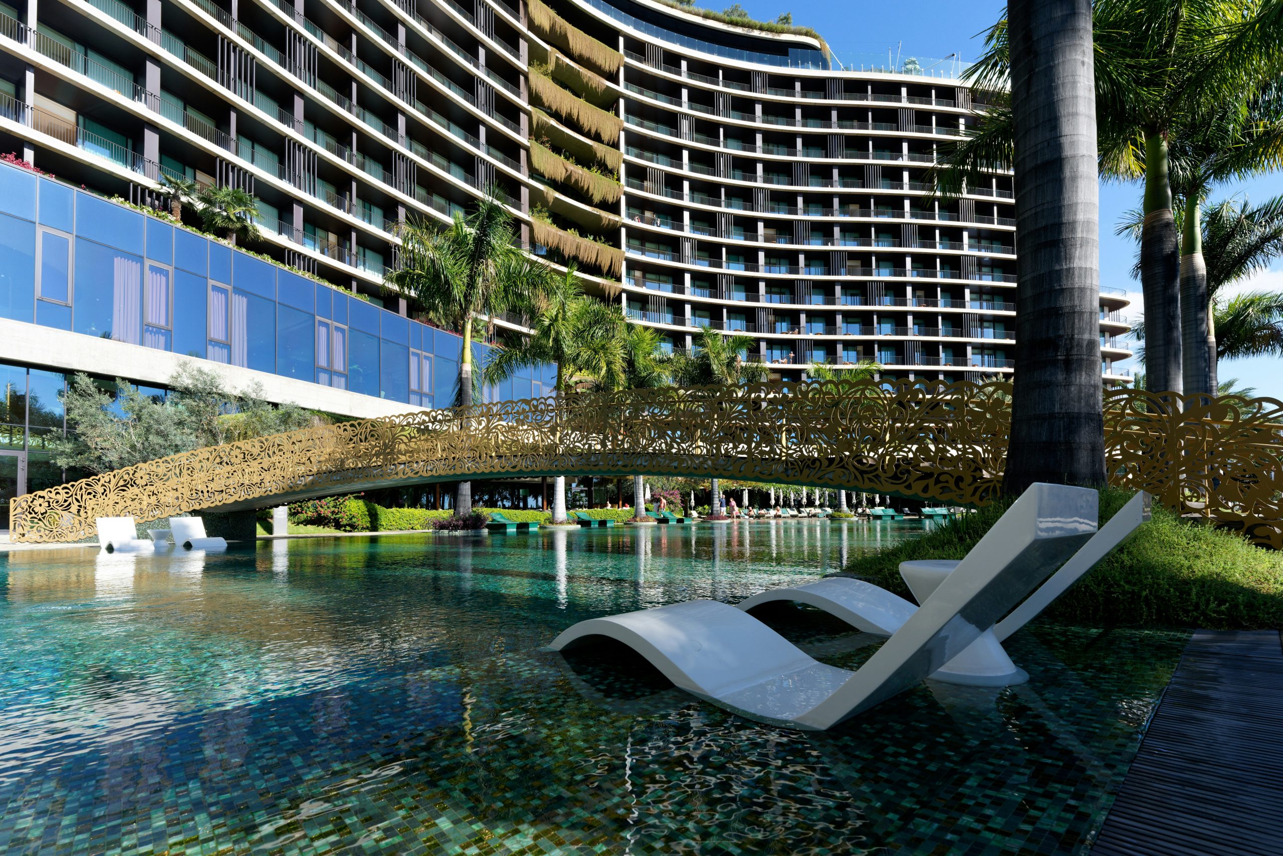 5 Luxurious Casino Hotels Around the World That Every Traveler Should Experience